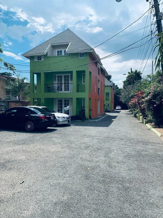 Studio 13 Apartment Kingston 0*,  Jamaica